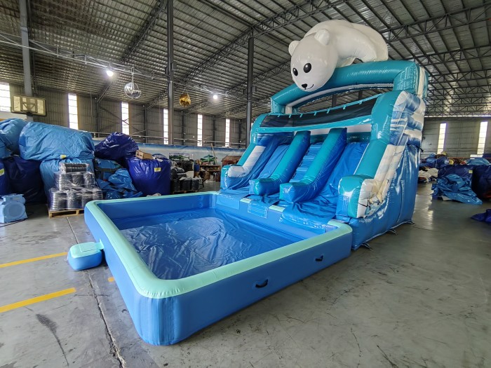 Надувной аквапарк "Белый Мишка" 6*4*5 м 