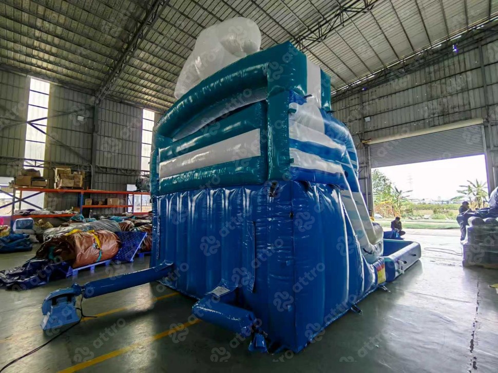 Надувной аквапарк 