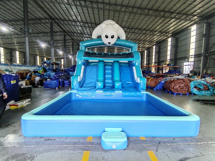 Надувной аквапарк "Белый Мишка" 6*4*5 м 