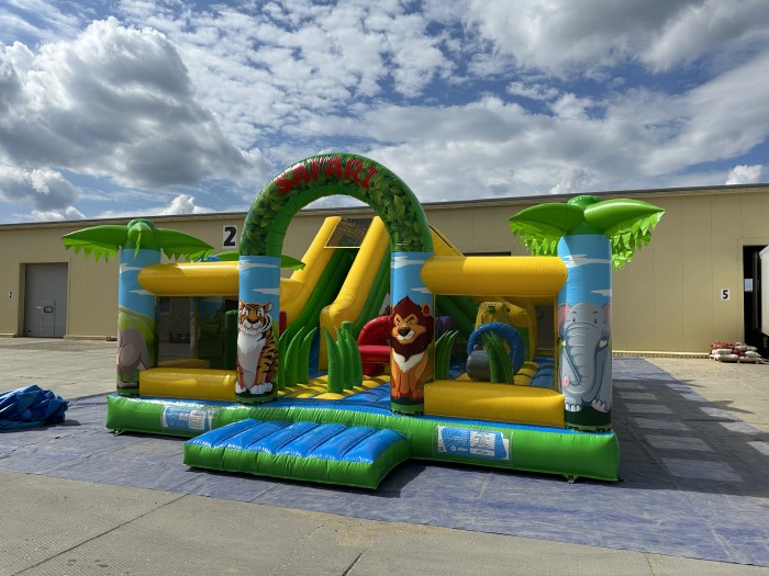 Надувной батут "Джуманджи SAFARI" 10*7*4,5 м