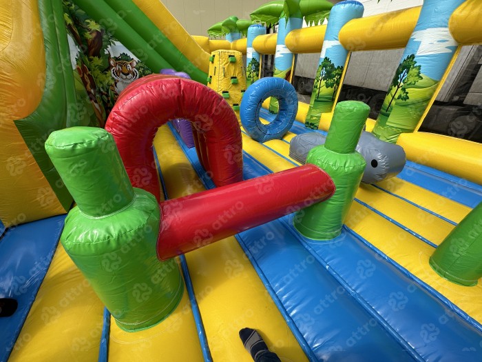 Надувной батут "Джуманджи SAFARI" 10*7*4,5 м