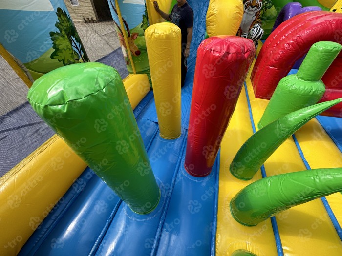 Надувной батут "Джуманджи SAFARI" 10*7*4,5 м