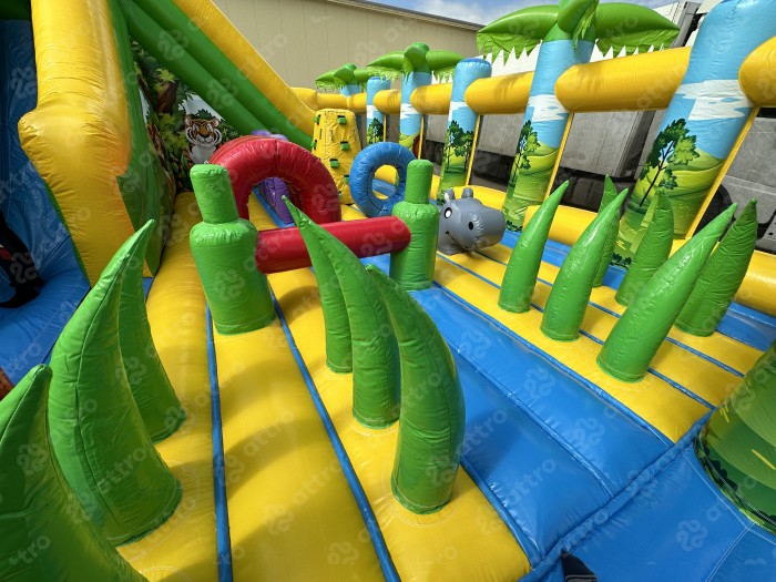 Надувной батут "Джуманджи SAFARI" 10*7*4,5 м