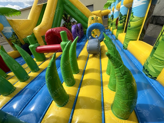 Надувной батут "Джуманджи SAFARI" 10*7*4,5 м