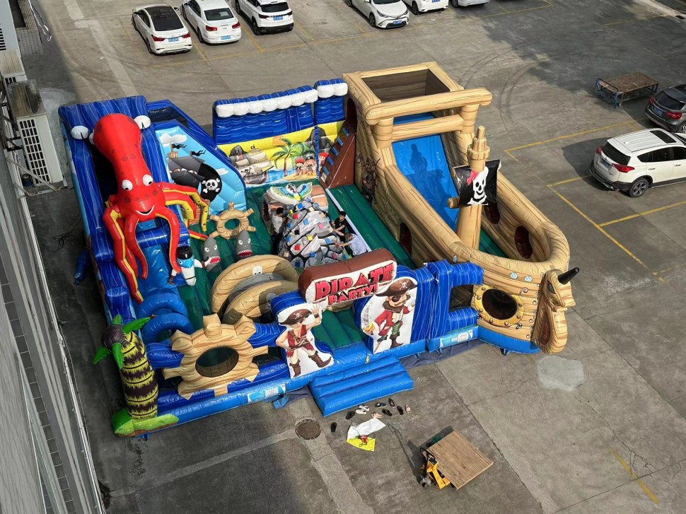 Надувная горка 