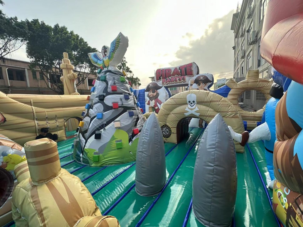 Надувная горка 