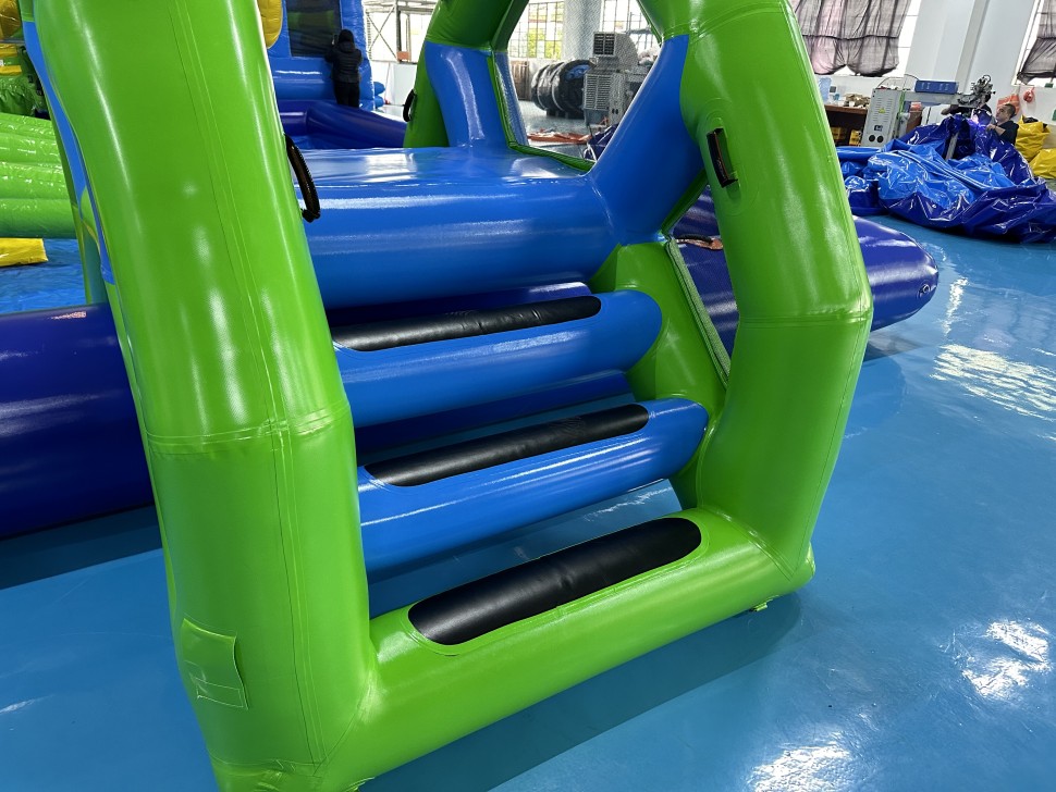 Лестница для бассейна надувного аквапарка малая