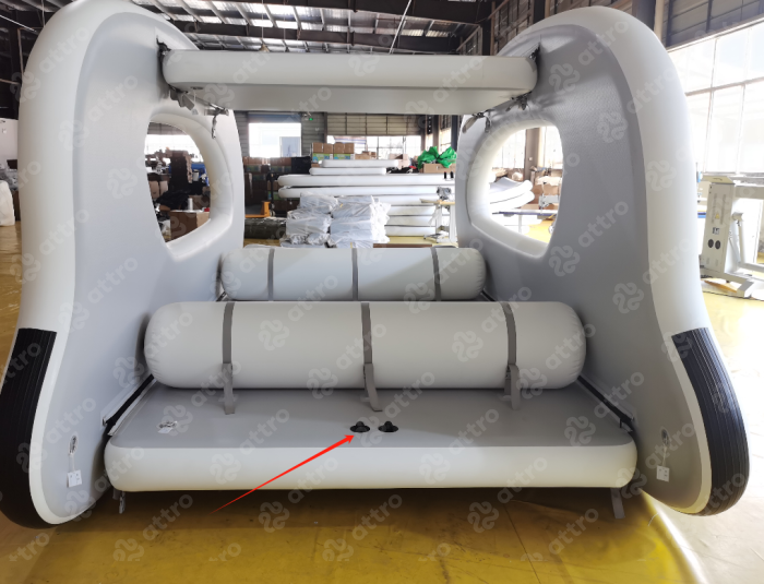 Надувная яхта из аирдека 4,5*2,4*2 м