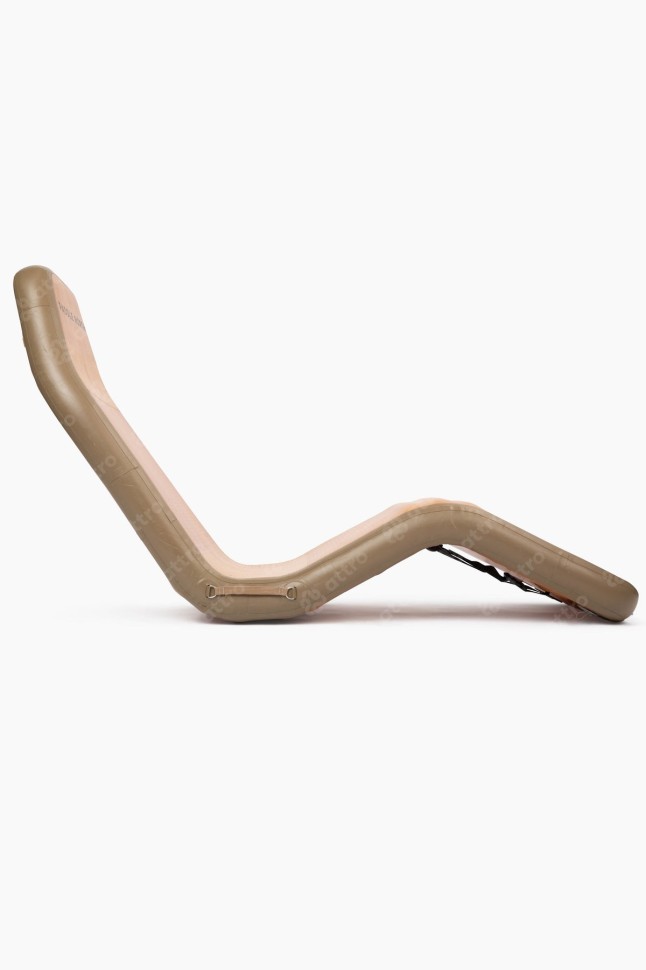 Бескаркасный надувной шезлонг из аирдек