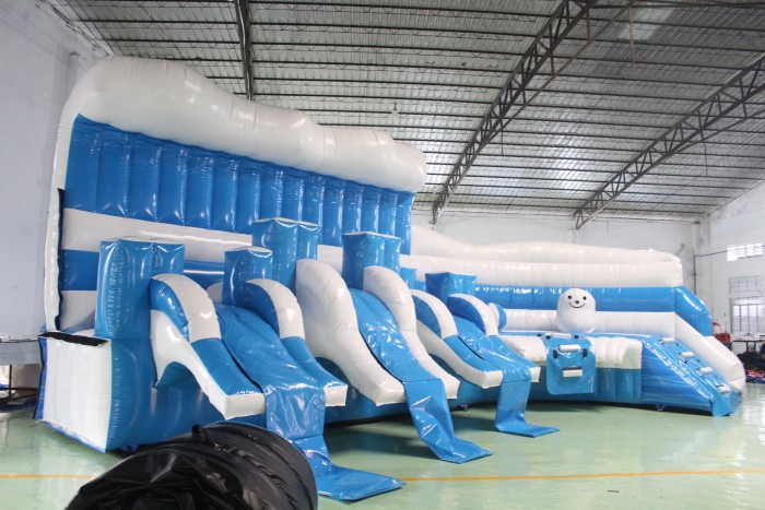 Надувной аквапарк "Белая Акула" 17*14*6,5 м
