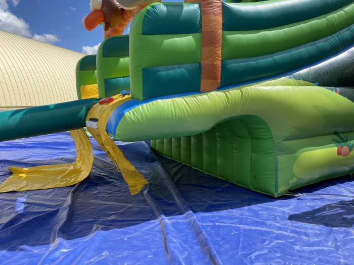 Надувной аквапарк "Джунгли" 17,5*17*8 м