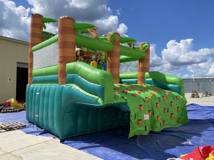 Надувной аквапарк "Джунгли" 17,5*17*8 м