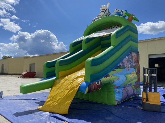 Надувной аквапарк "Джунгли" 17,5*17*8 м