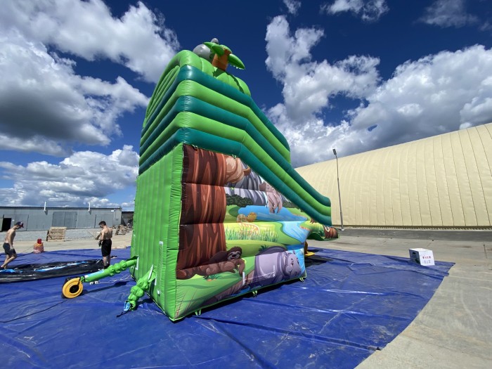 Надувной аквапарк "Джунгли" 17,5*17*8 м