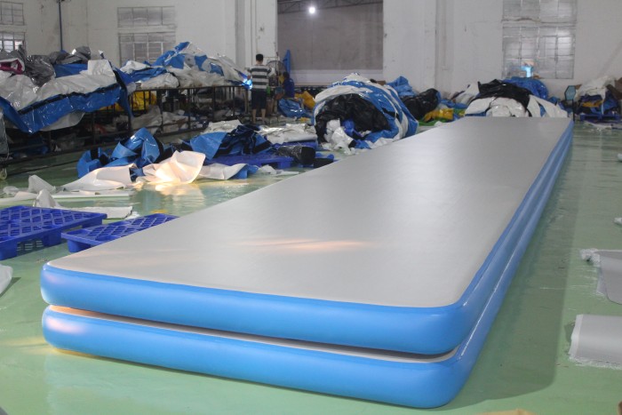 Надувная дорожка для аквапарка