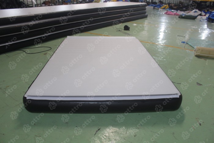 Надувная дорожка для аквапарка