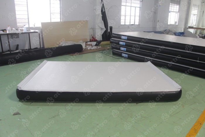 Надувная дорожка для аквапарка