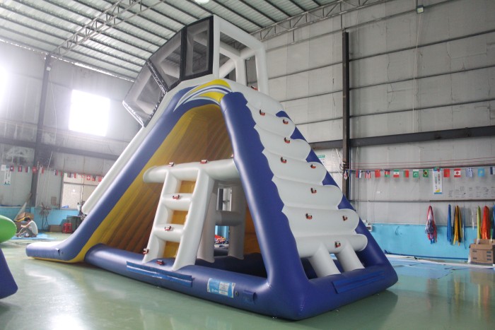 Надувной аквапарк "Фрифал Супреме" 8*4*5,2м