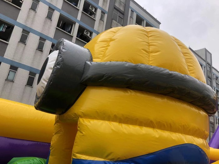 Надувная горка "Миньоны" 14*6*6,4 м