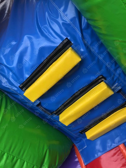 Надувная горка "Миньоны" 14*6*6,4 м