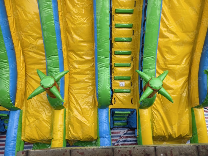 Надувной аквапарк "Гавань" 15*12*8,6 м