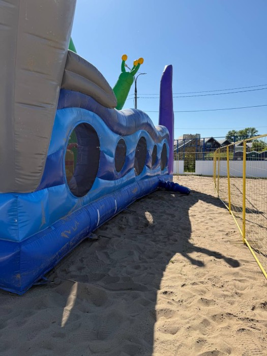 Надувная горка "Морская сказка" 10*10*8,3 м Б/У 