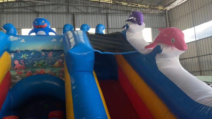 Надувная горка "Подводная братва" 7*5*4,2 м