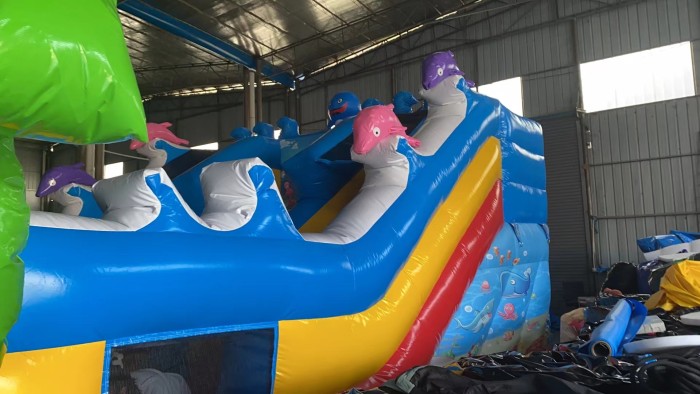 Надувная горка "Подводная братва" 7*5*4,2 м