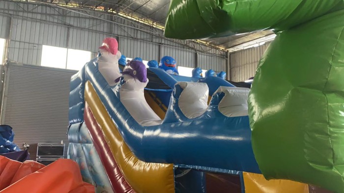 Надувная горка "Подводная братва" 7*5*4,2 м