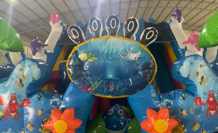 Надувная горка "Подводная братва" 7*5*4,2 м