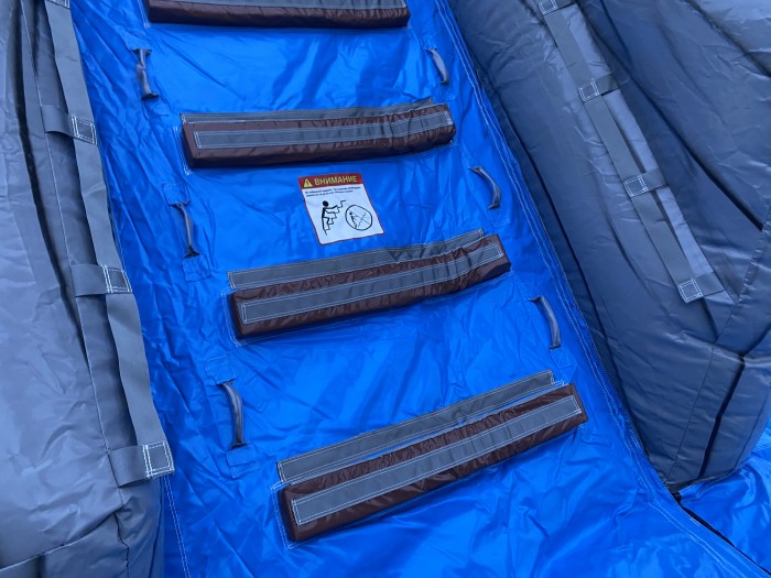 Надувная зимняя горка "Экстрим в джунглях" 27*4,5*9,3 м