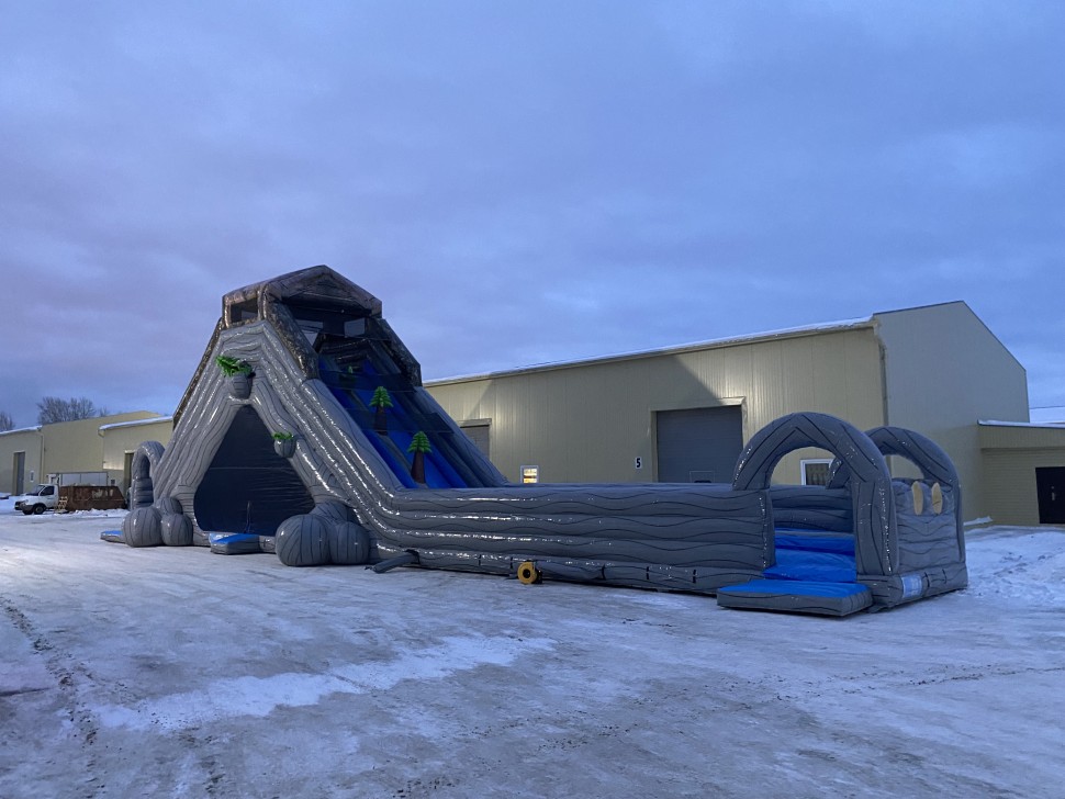 Надувная зимняя горка 