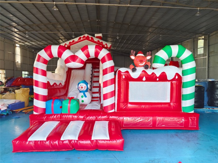 Надувной батут "Новогодняя горка" 5*5*4,1 м