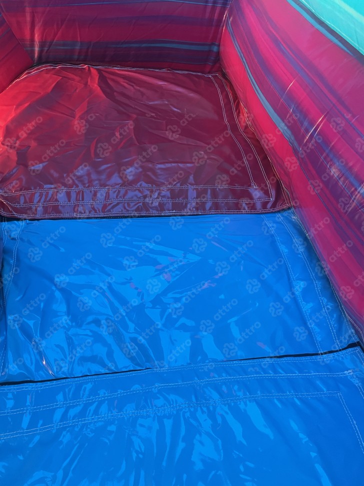 Надувная горка 