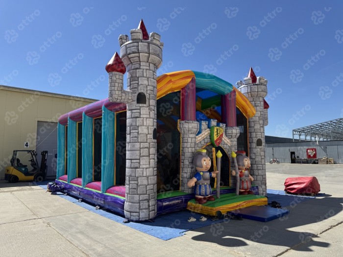 Надувная горка "Рыцарский турнир" 8*7*6 м