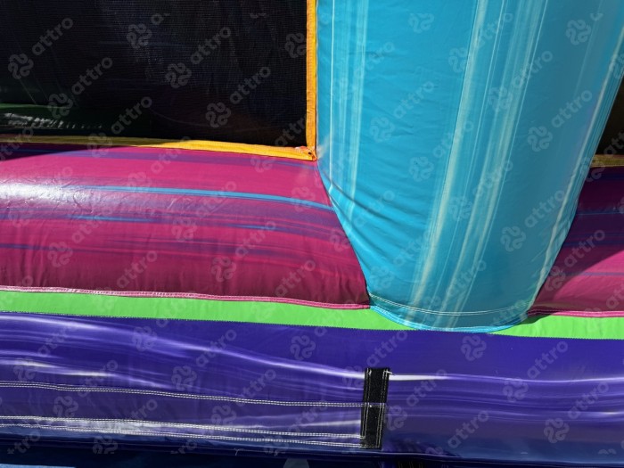 Надувная горка "Рыцарский турнир" 8*7*6 м