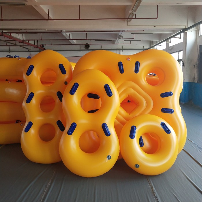 Круг для аквапарка четвертной 2*2 м