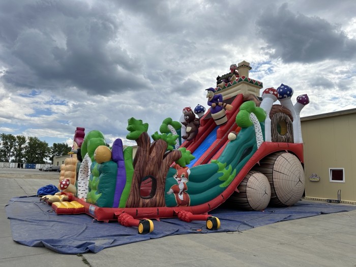 Надувная горка "Емеля" 13*10*11,5 м